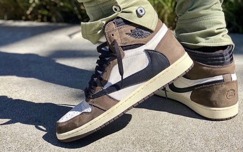 Các Tips Phối Đồ Nam Với Jordan 1 Cổ Cao