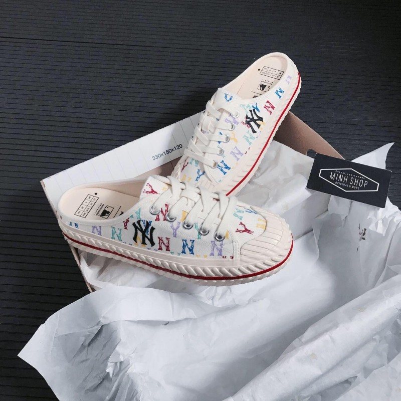 MLB Mule Monogram New York Yankees